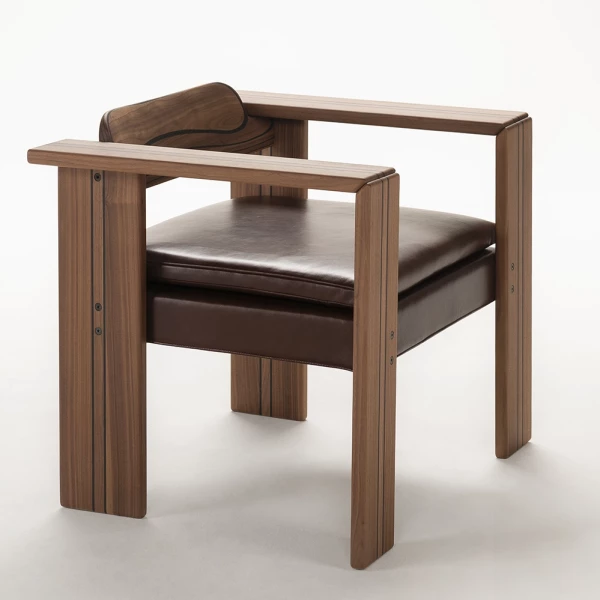 Tacchini-Artona-chair-Tobia-Scarpa 