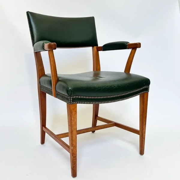  Josef-Frank-Svenskt-Tenn-stuhl-695