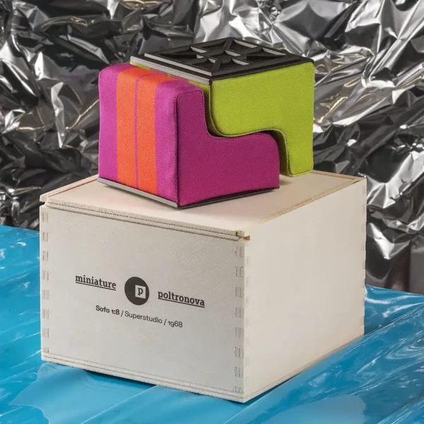 Superstudio-Sofo-Poltronova-miniatur