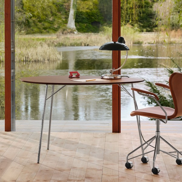 Fritz Hansen Egg Table von Arne Jacobsen I Fritz Hansen