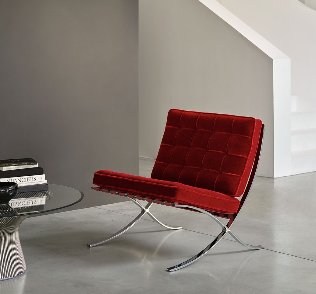 KNOLL_Barcelona-Chair_fabric-version_Ph-Courtesy-of-Knoll_05
