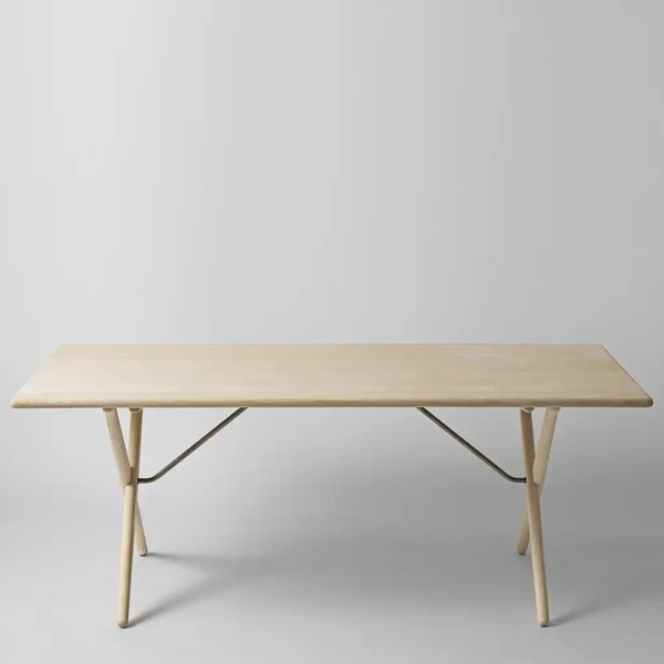 Hans-wegner-cross-Legged-Table