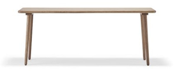 Miss-holly-table-Stolab