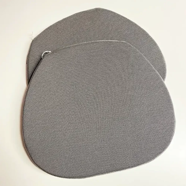 Vitra-sitzkissen-soft-seats-B-outdoor