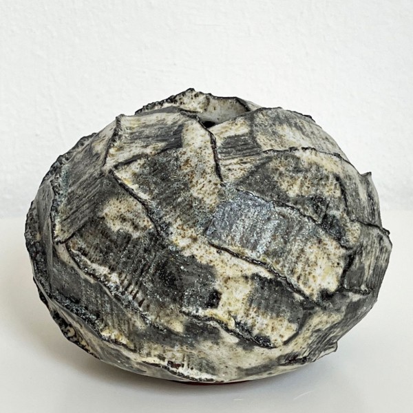 Gitte-Lorentzen-vase