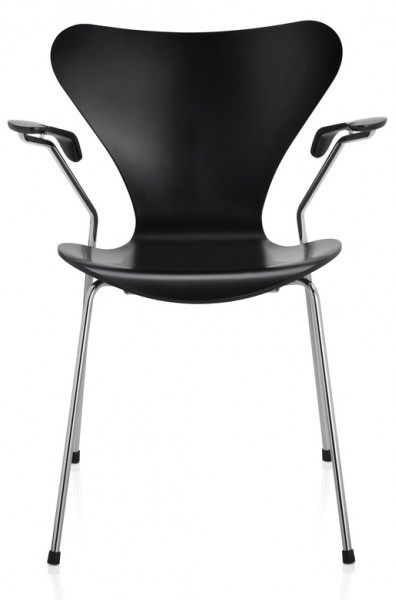Arne-Jacobsen-3207-Armlehnstuhl-Fritz-Hansen 