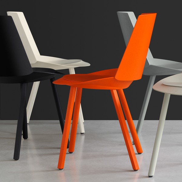 e15-Houdini-Stuhl-Stefan-Diez